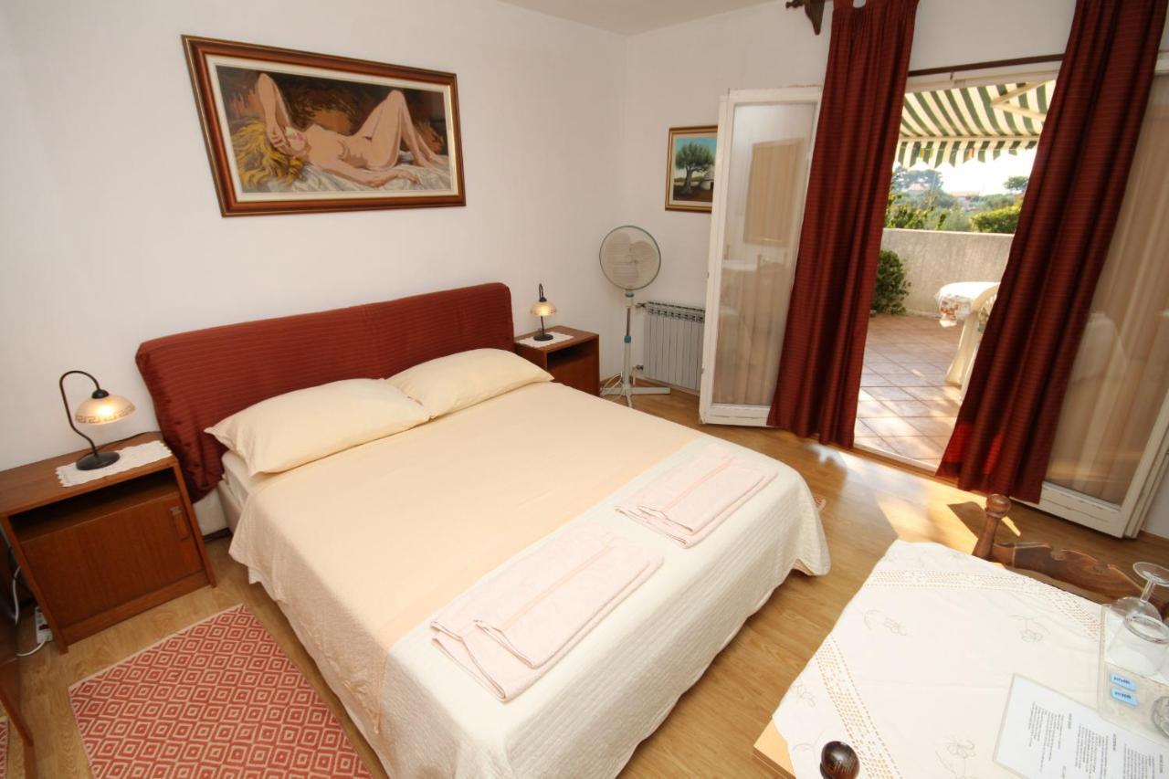 Apartments And Rooms With Parking Space Rovinj - 7170 Exteriér fotografie